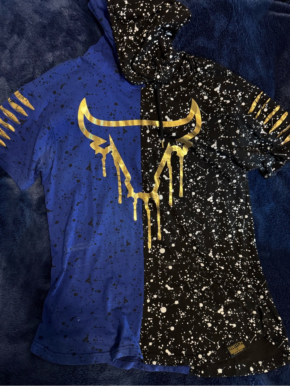 Blue & Black Boys Splatter Hooded Tee with Gold Bull Graphic